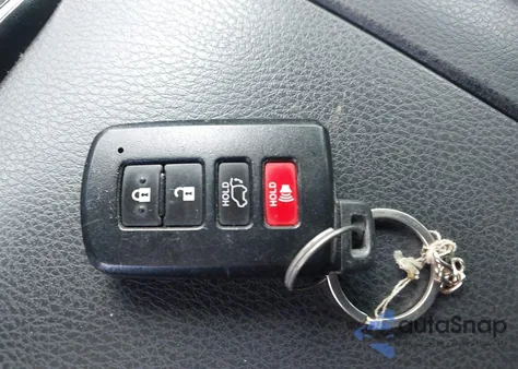 2017 Toyota Highlander Se z USA, uszkodzony, nr VIN 5TDKZRFH8HS522576